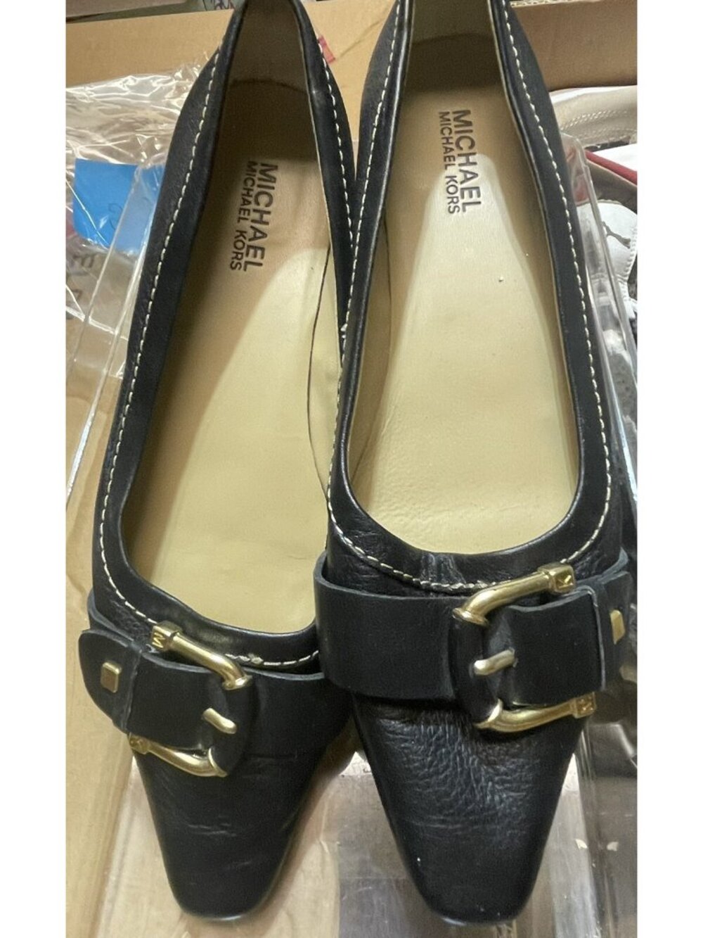Michael Kors Black Leather Pointed Toes with Gold Buckle 7 1/2M